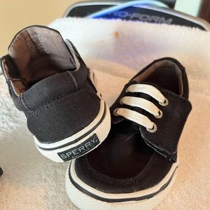Sperry top sider black and white Velcro size 8.5 m great shape